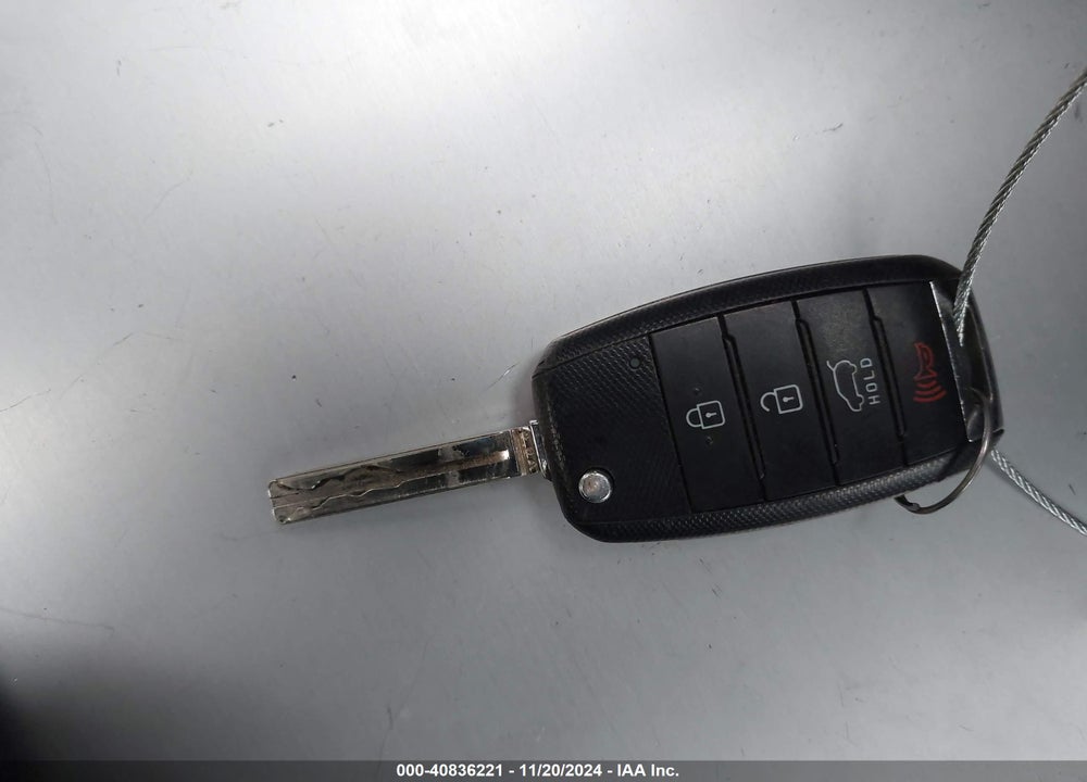 2016 KIA SOUL VIN: KNDJN2A26G7846264