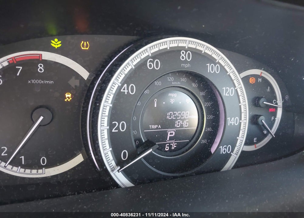 2015 HONDA ACCORD LX VIN: 1HGCR2F35FA115777