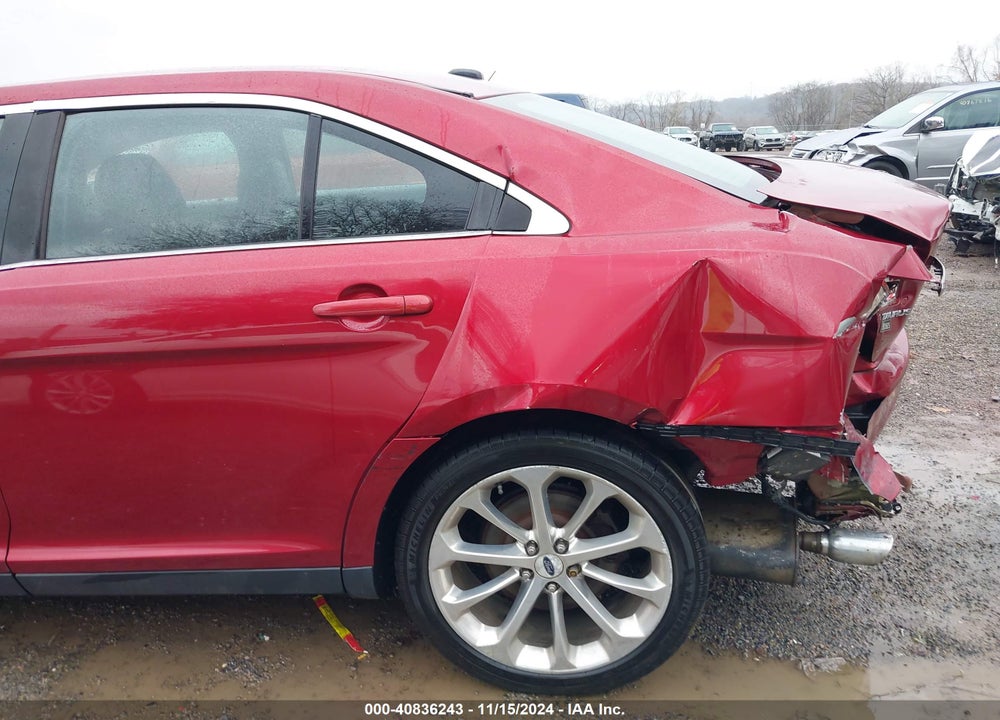 2018 FORD TAURUS VIN: 1FAHP2F88JG118433