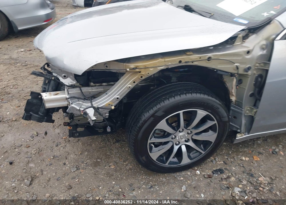 2017 ACURA TLX VIN: 19UUB1F33HA010094