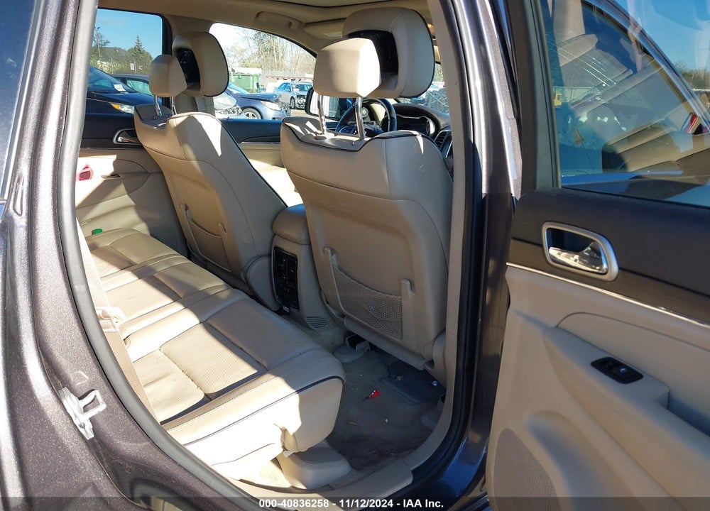 2015 JEEP GRAND CHEROKEE OVERLAND VIN: 1C4RJFCG8FC805980
