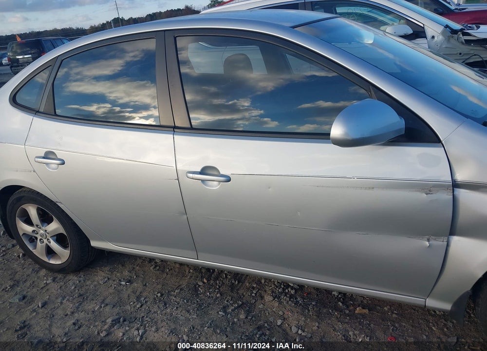 2009 HYUNDAI ELANTRA SE VIN: KMHDU46D59U634557