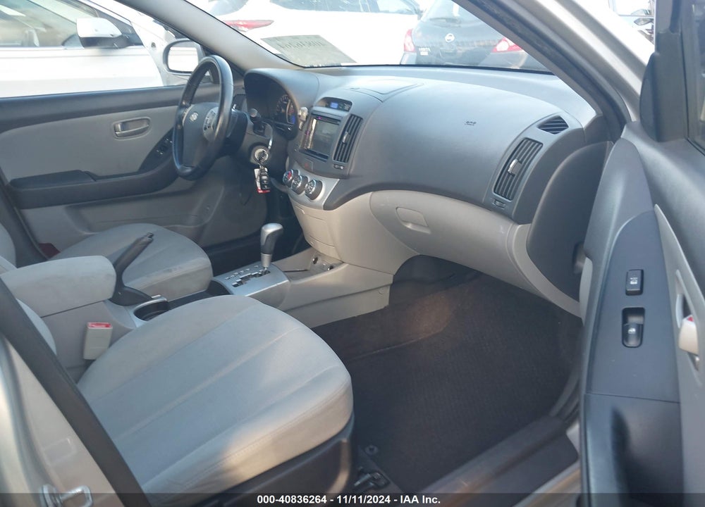 2009 HYUNDAI ELANTRA SE VIN: KMHDU46D59U634557
