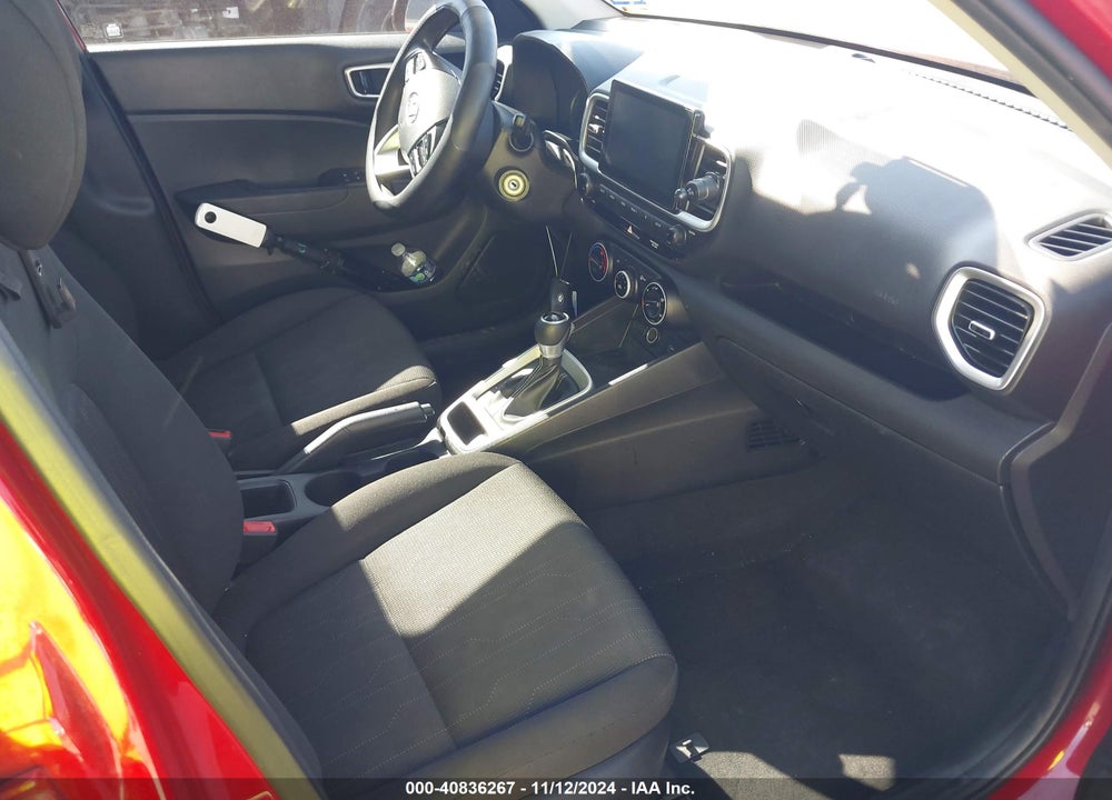 2021 HYUNDAI VENUE SE VIN: KMHRB8A36MU066541