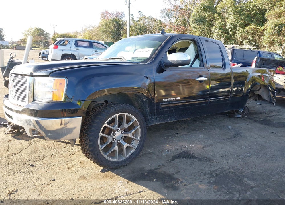 2010 GMC SIERRA 1500 SLE VIN: 1GTSKVE35AZ111501
