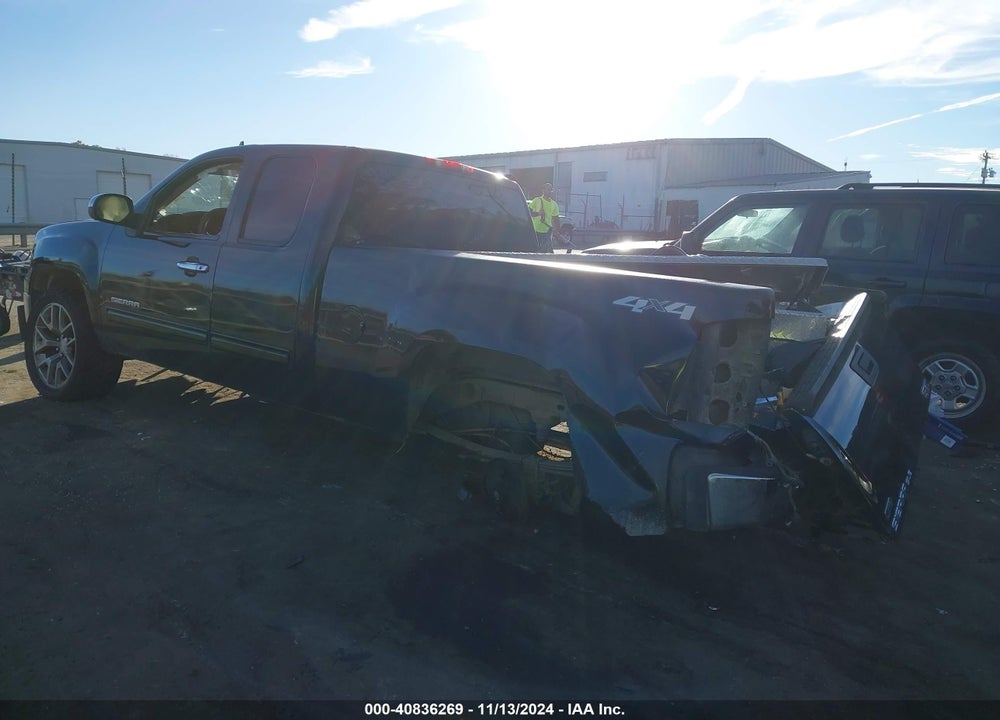 2010 GMC SIERRA 1500 SLE VIN: 1GTSKVE35AZ111501