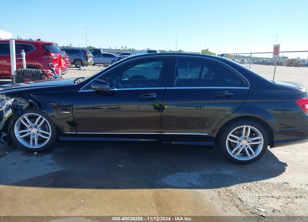 2012 MERCEDES-BENZ C 250 LUXURY/SPORT VIN: WDDGF4HB1CR231635