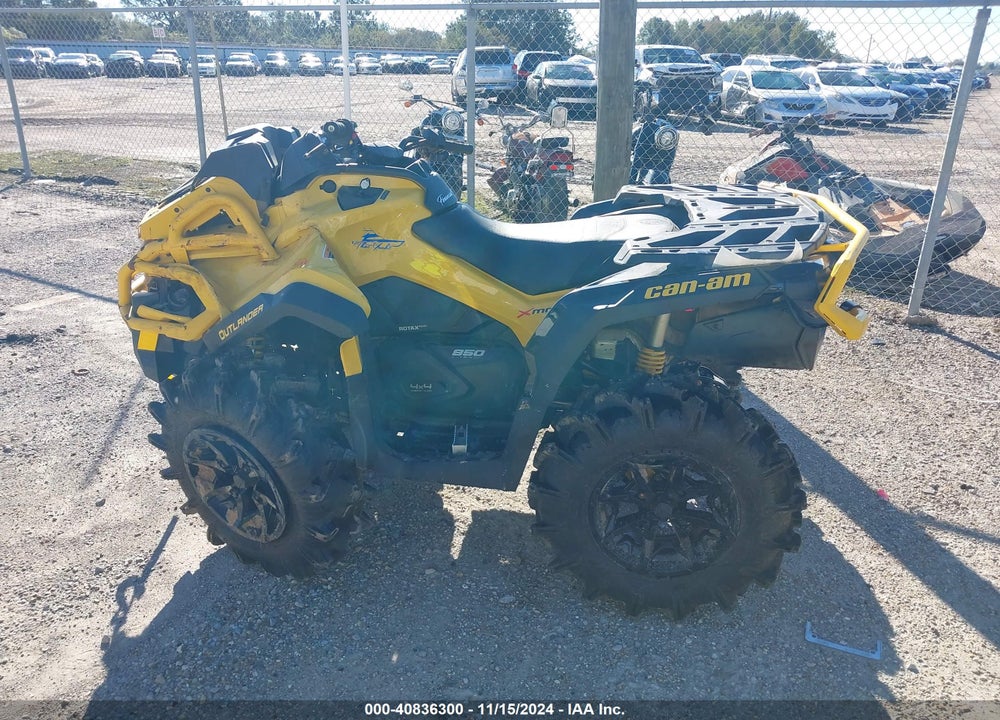 2021 CAN-AM OUTLANDER X MR 850 VIN: 3JBLWAU43MJ000452