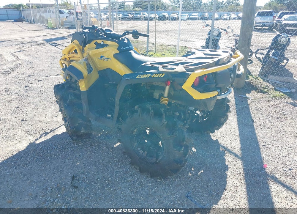 2021 CAN-AM OUTLANDER X MR 850 VIN: 3JBLWAU43MJ000452