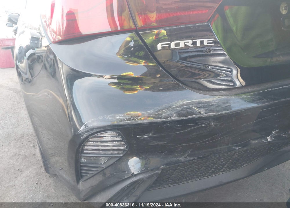 2023 KIA FORTE LXS VIN: 3KPF24AD8PE638561