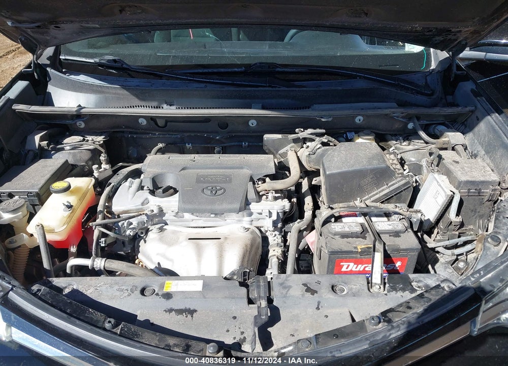 2018 TOYOTA RAV4 ADVENTURE/XLE VIN: 2T3WFREV3JW420382