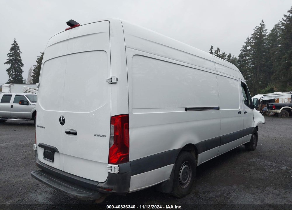 2022 MERCEDES-BENZ SPRINTER 2500 HIGH ROOF I4 VIN: W1Y40CHY0NT095769