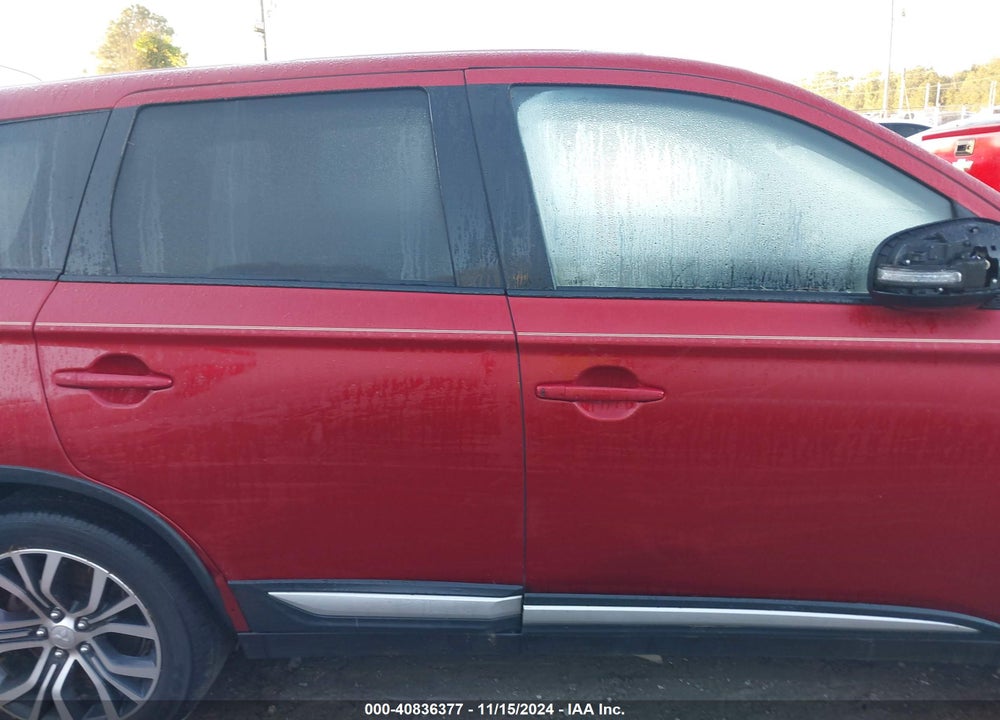 2016 MITSUBISHI OUTLANDER SE VIN: JA4AD3A33GZ018379