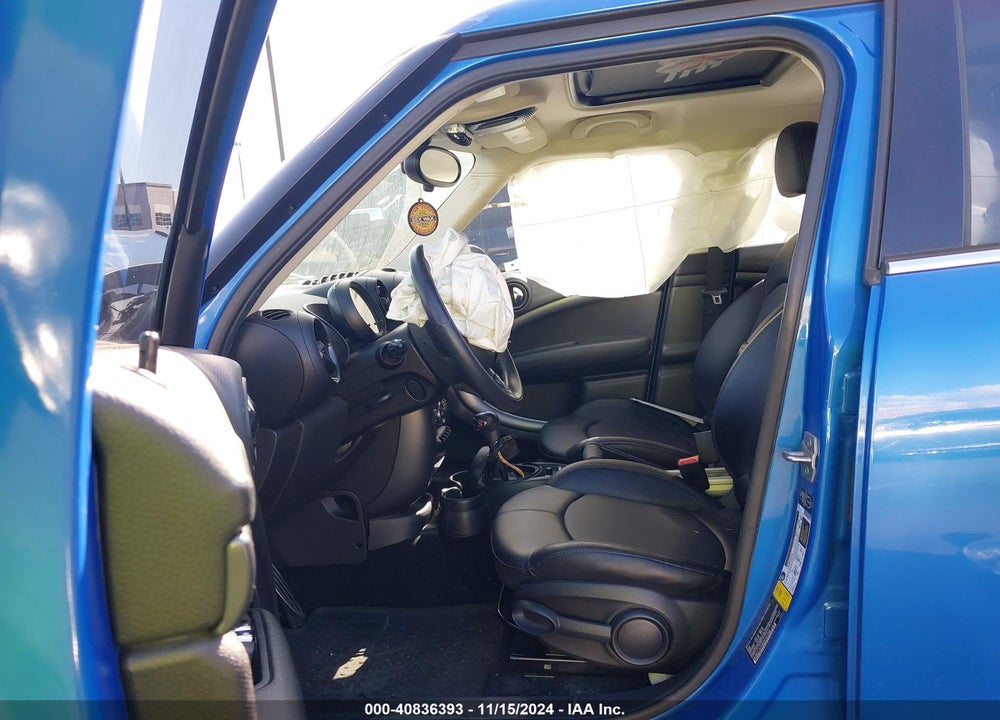 2014 MINI COUNTRYMAN COOPER S VIN: WMWZC3C59EWT01049