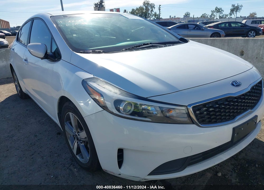 2018 KIA FORTE VIN: 3KPFL4A75JE224314