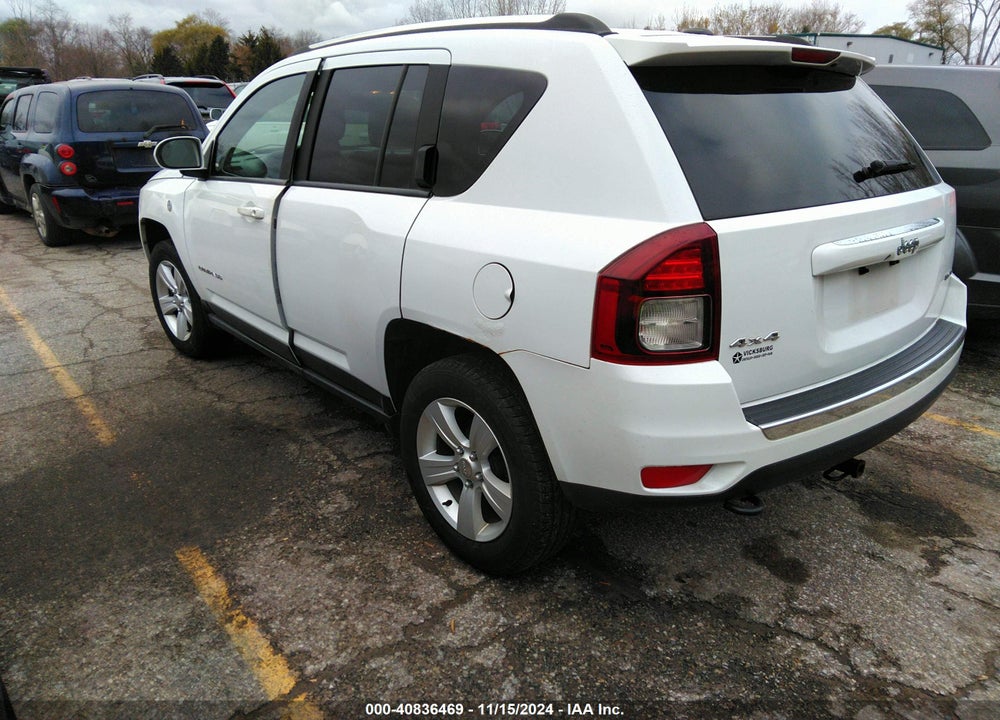 2014 JEEP COMPASS LIMITED VIN: 1C4NJDCB0ED558180