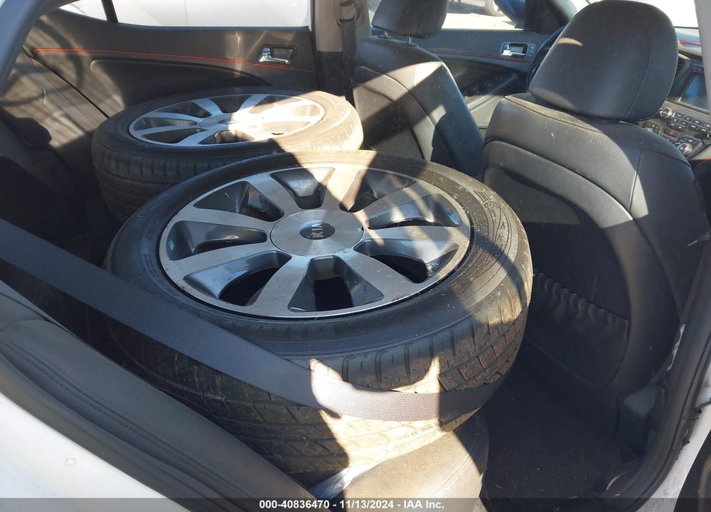 2011 KIA OPTIMA SX VIN: KNAGR4A66B5090286