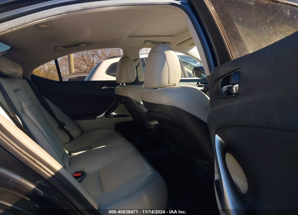2010 LEXUS IS 350 VIN: JTHBE5C20A5023656
