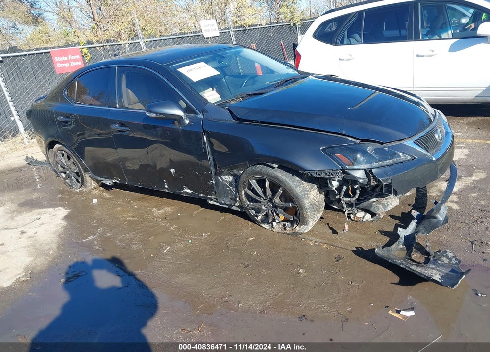 2010 LEXUS IS 350 VIN: JTHBE5C20A5023656