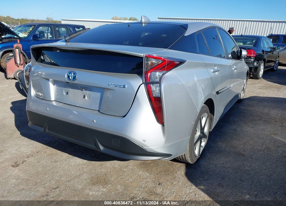 2017 TOYOTA PRIUS VIN: JTDKARFU7H3039196