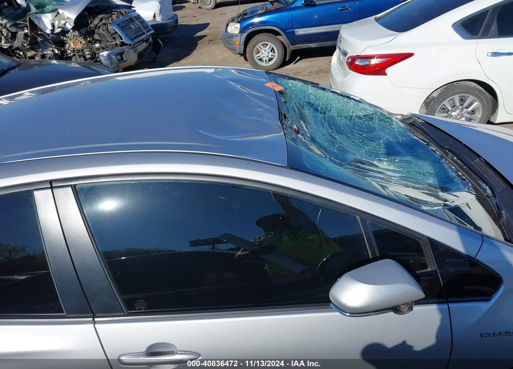 2017 TOYOTA PRIUS VIN: JTDKARFU7H3039196