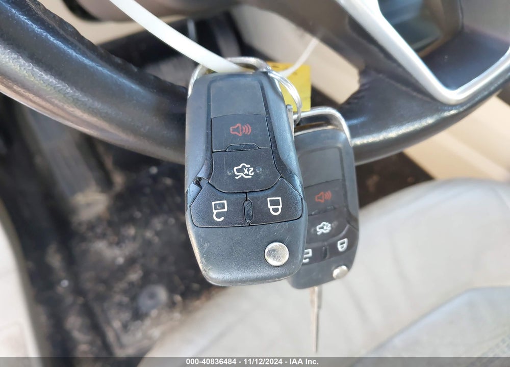 2013 FORD FUSION SE VIN: 3FA6P0HR8DR238439