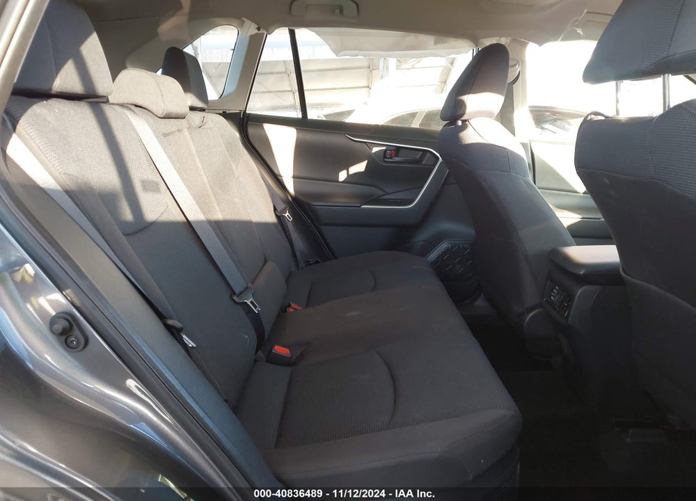 2024 TOYOTA RAV4 HYBRID LE VIN: JTMMWRFV7RD216344