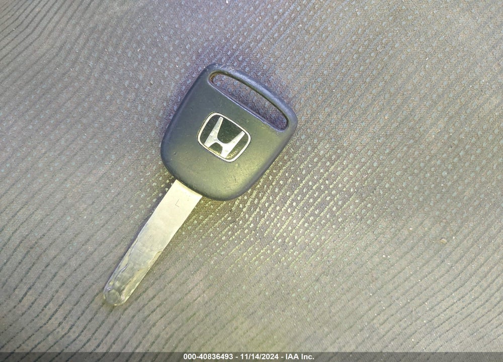 2009 HONDA FIT VIN: JHMGE87269C006742
