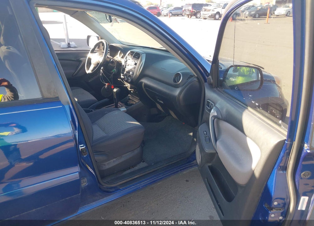 2005 TOYOTA RAV4 VIN: JTEGD20V150063699