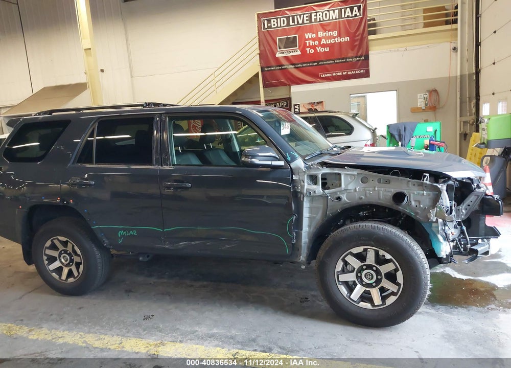 2024 TOYOTA 4RUNNER TRD OFF ROAD PREMIUM VIN: JTERU5JR1R6247538