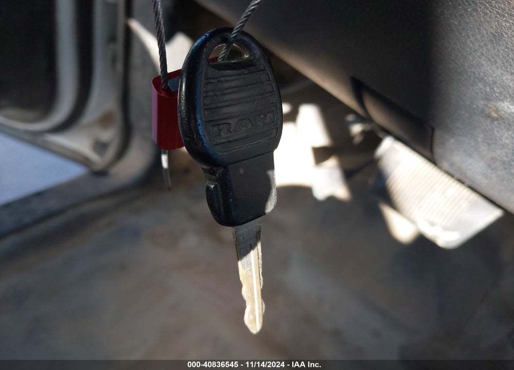 2012 RAM 1500 ST VIN: 3C6JD6AP5CG257654