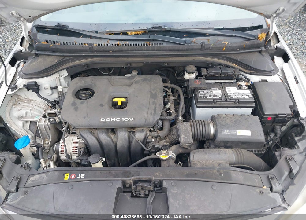 2018 HYUNDAI ELANTRA SE VIN: 5NPD74LF5JH262492