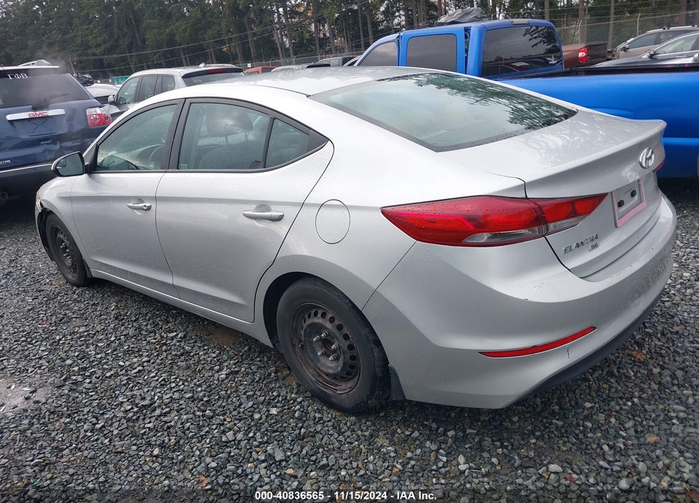 2018 HYUNDAI ELANTRA SE VIN: 5NPD74LF5JH262492