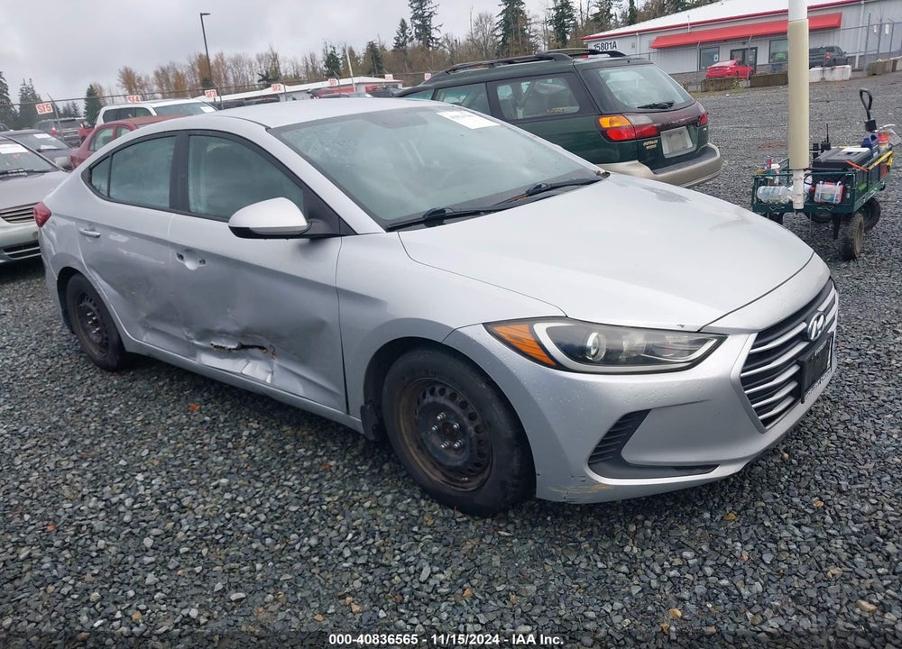 2018 HYUNDAI ELANTRA SE VIN: 5NPD74LF5JH262492