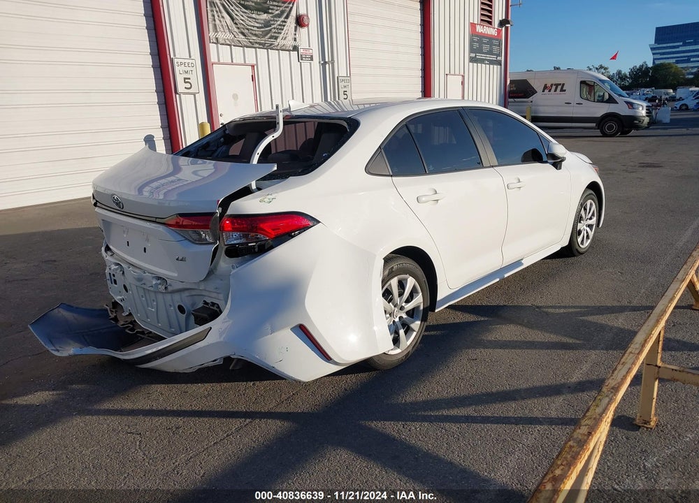 2022 TOYOTA COROLLA LE VIN: 5YFEPMAE2NP285946