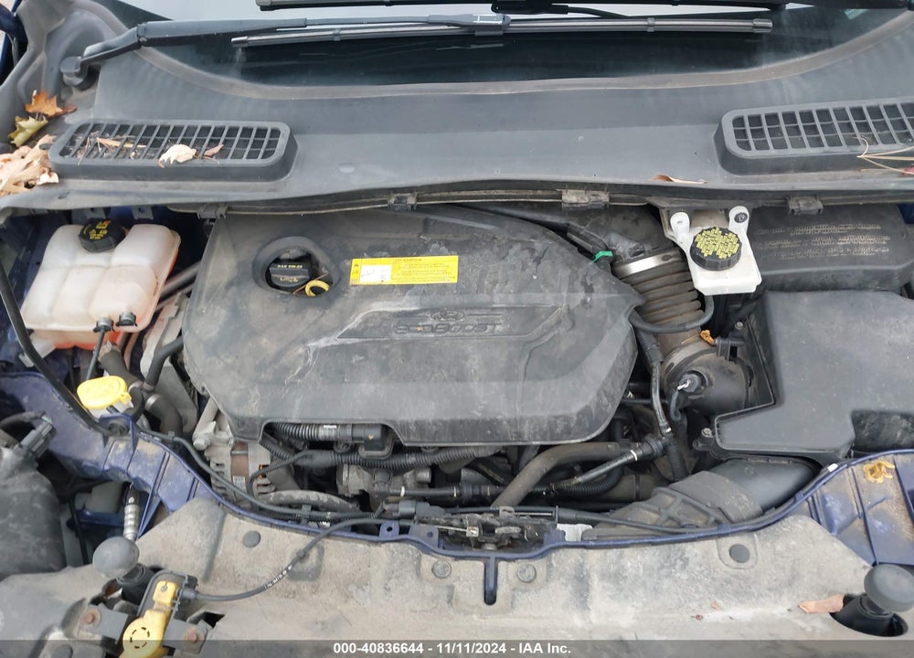 2015 FORD ESCAPE SE VIN: 1FMCU9GX1FUB92888
