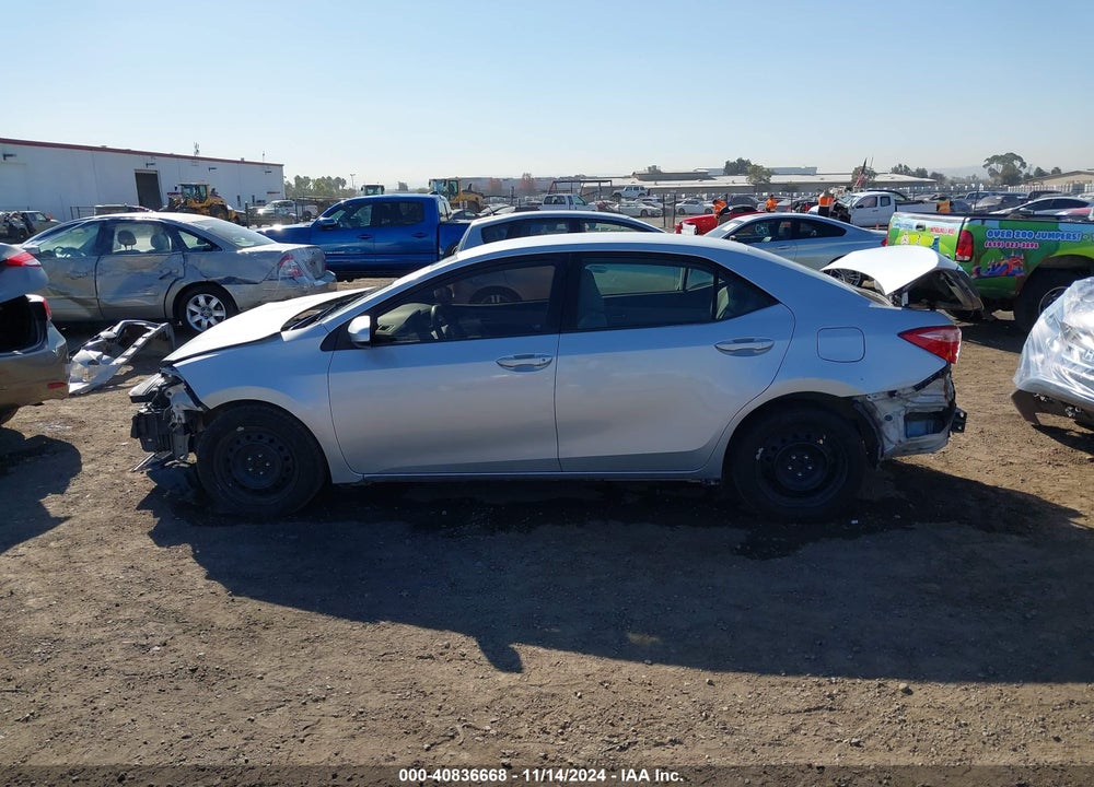 2017 TOYOTA COROLLA LE VIN: 2T1BURHE9HC803005
