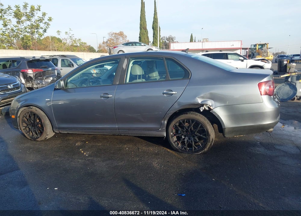 2008 VOLKSWAGEN JETTA WOLFSBURG EDITION VIN: 3VWRJ71KX8M123503