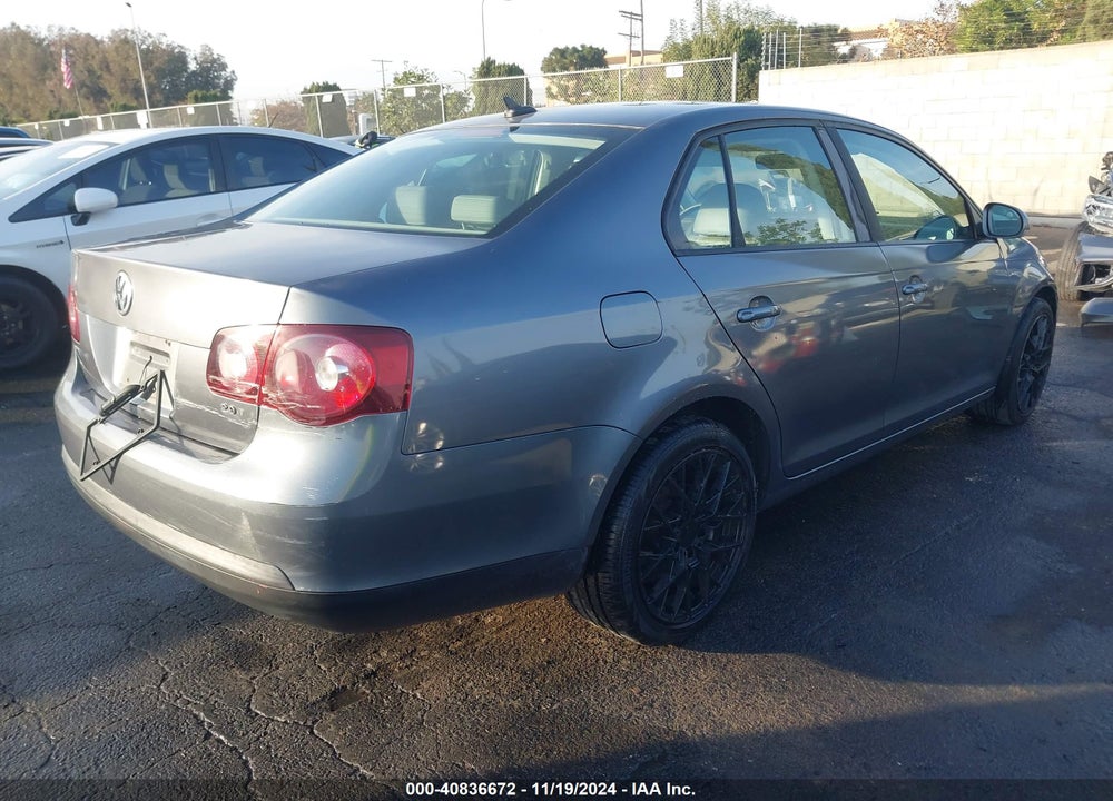 2008 VOLKSWAGEN JETTA WOLFSBURG EDITION VIN: 3VWRJ71KX8M123503