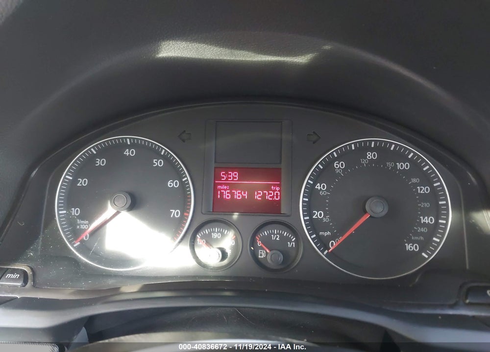 2008 VOLKSWAGEN JETTA WOLFSBURG EDITION VIN: 3VWRJ71KX8M123503
