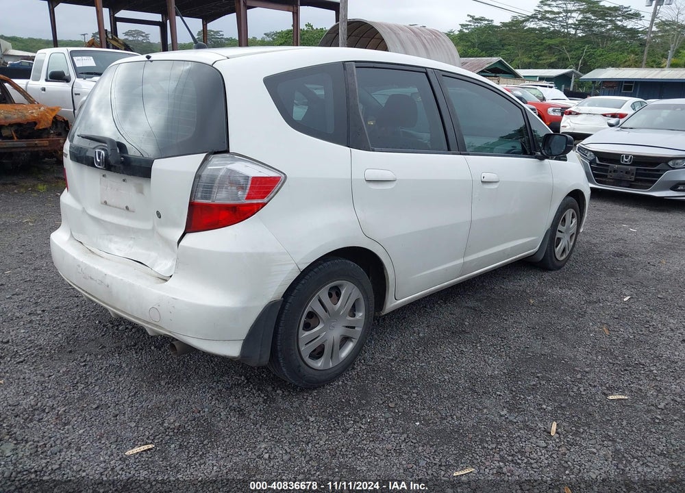 2010 HONDA FIT VIN: JHMGE8H22AC000794