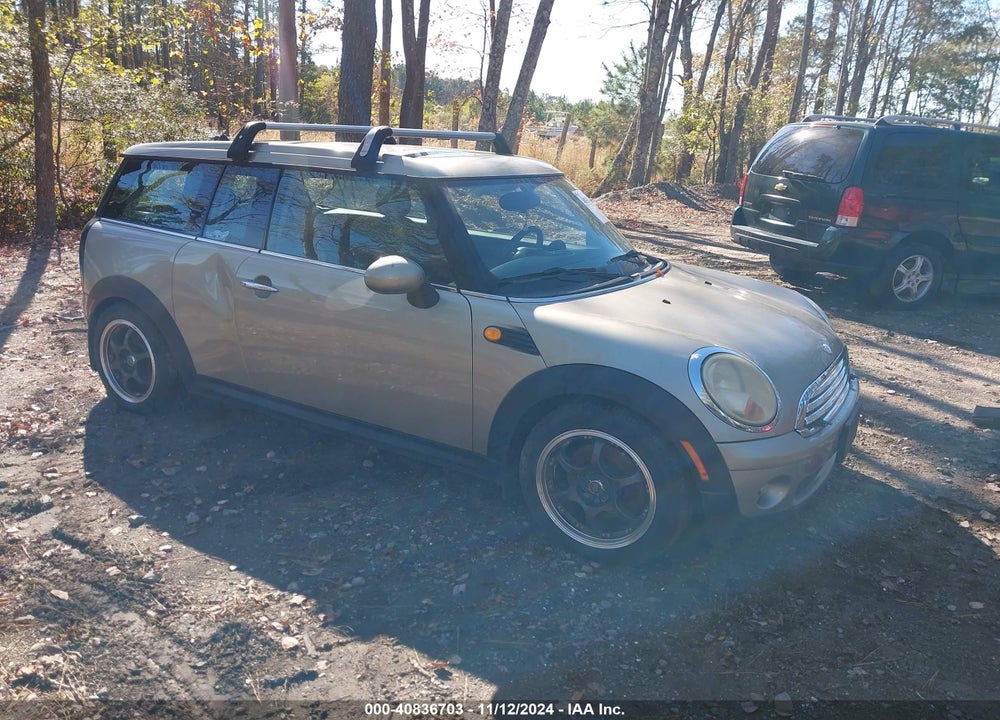 2008 MINI COOPER CLUBMAN VIN: WMWML33538TN67621