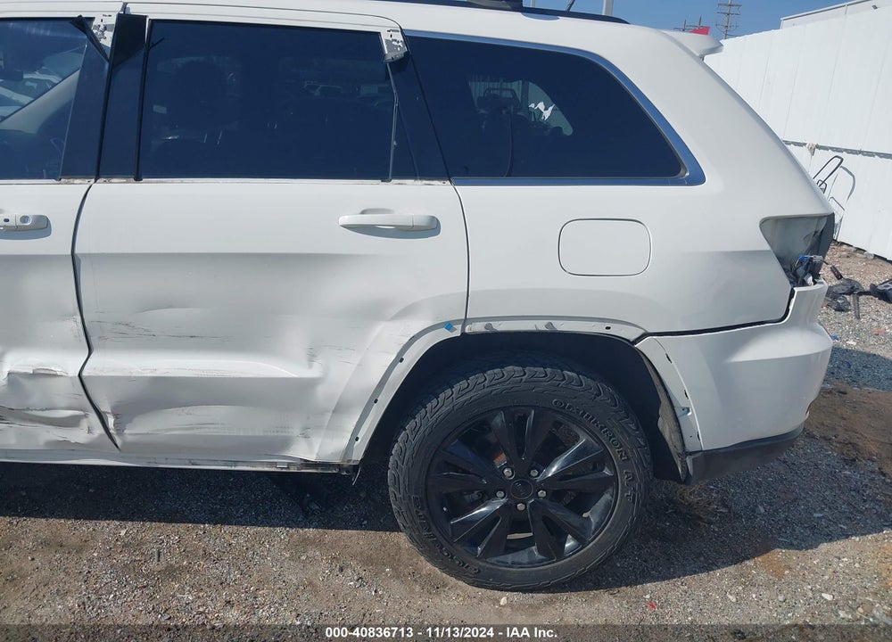 2012 GRAND JEEP  CHEROKEE LAREDO VIN: 1C4RJFAG5CC352304
