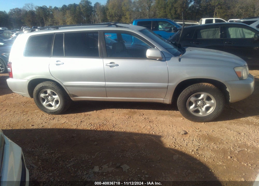 2005 TOYOTA HIGHLANDER VIN: JTEGD21A250129575