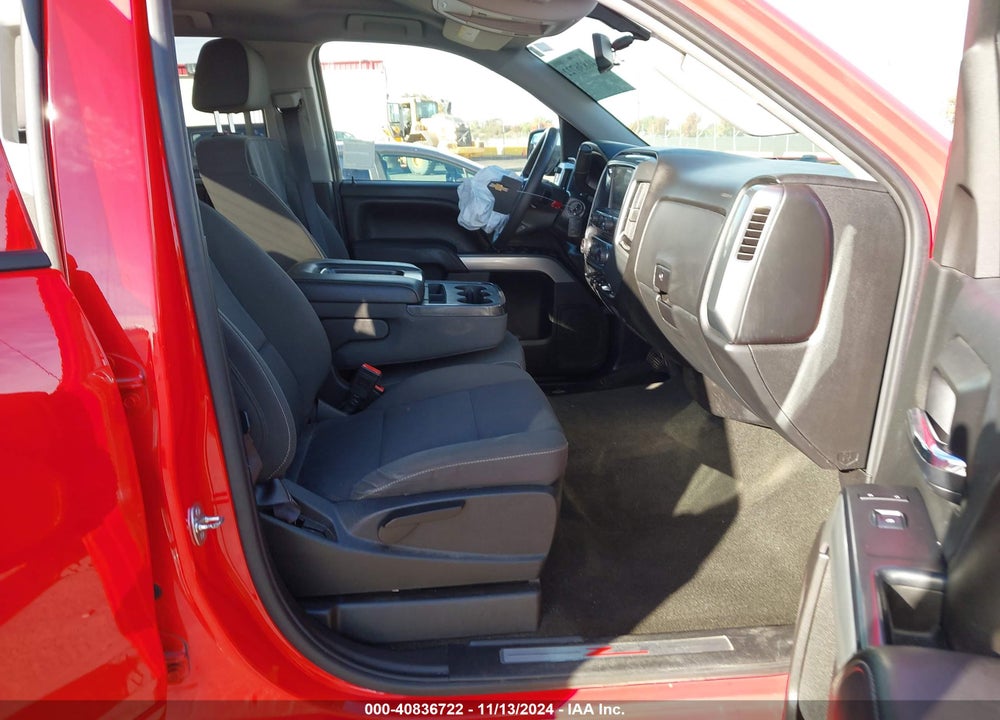 2017 CHEVROLET SILVERADO 1500 2LT VIN: 1GCVKREC6HZ220449