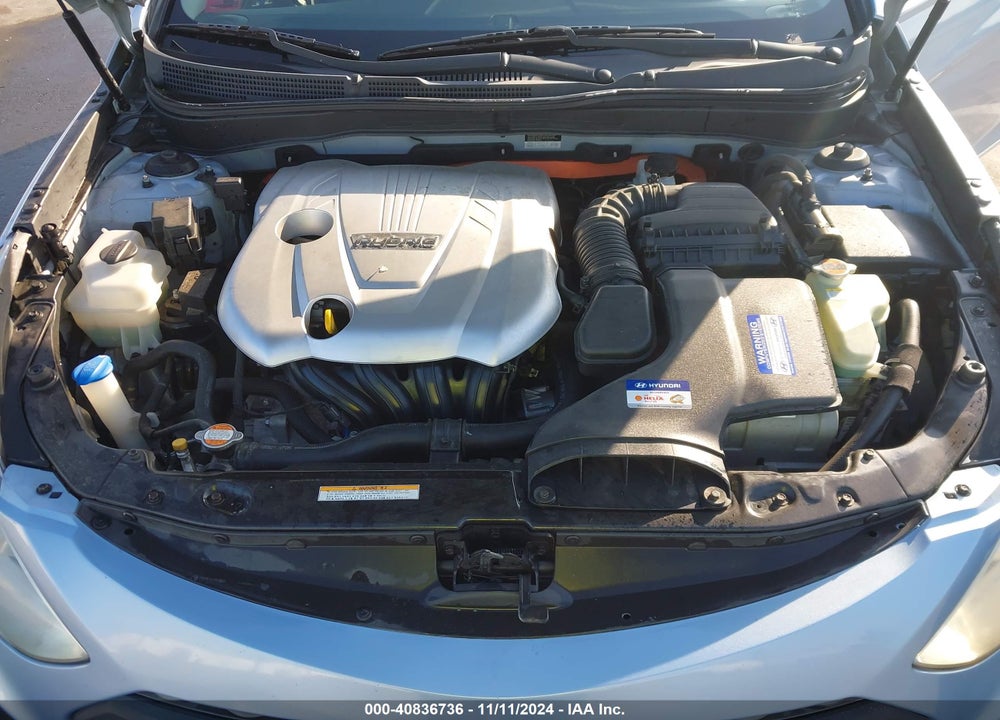 2011 HYUNDAI SONATA HYBRID VIN: KMHEC4A42BA000256