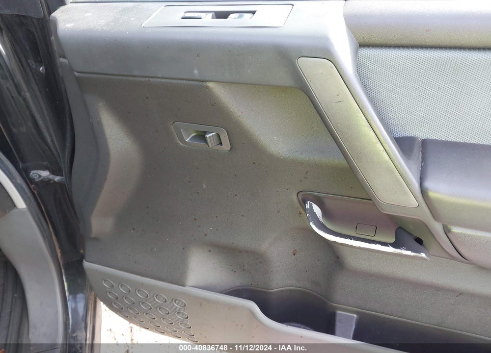 2006 NISSAN TITAN SE VIN: 1N6BA06A66N505085