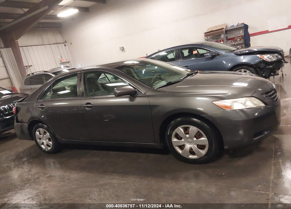 2008 TOYOTA CAMRY LE VIN: 4T4BE46K28R011839
