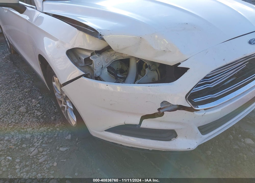 2016 FORD FUSION S VIN: 3FA6P0G71GR121564