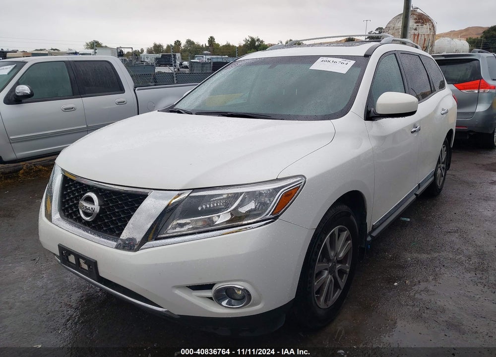 2014 NISSAN PATHFINDER SL VIN: 5N1AR2MN6EC604410